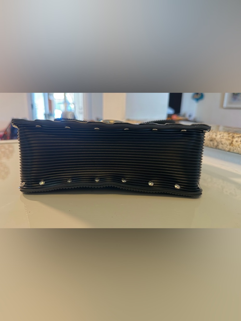 VTG Y2K Metallic Silver and Black Rubber Structured Crossbody Bag -Gloria Gerber - Picture 3 of 11